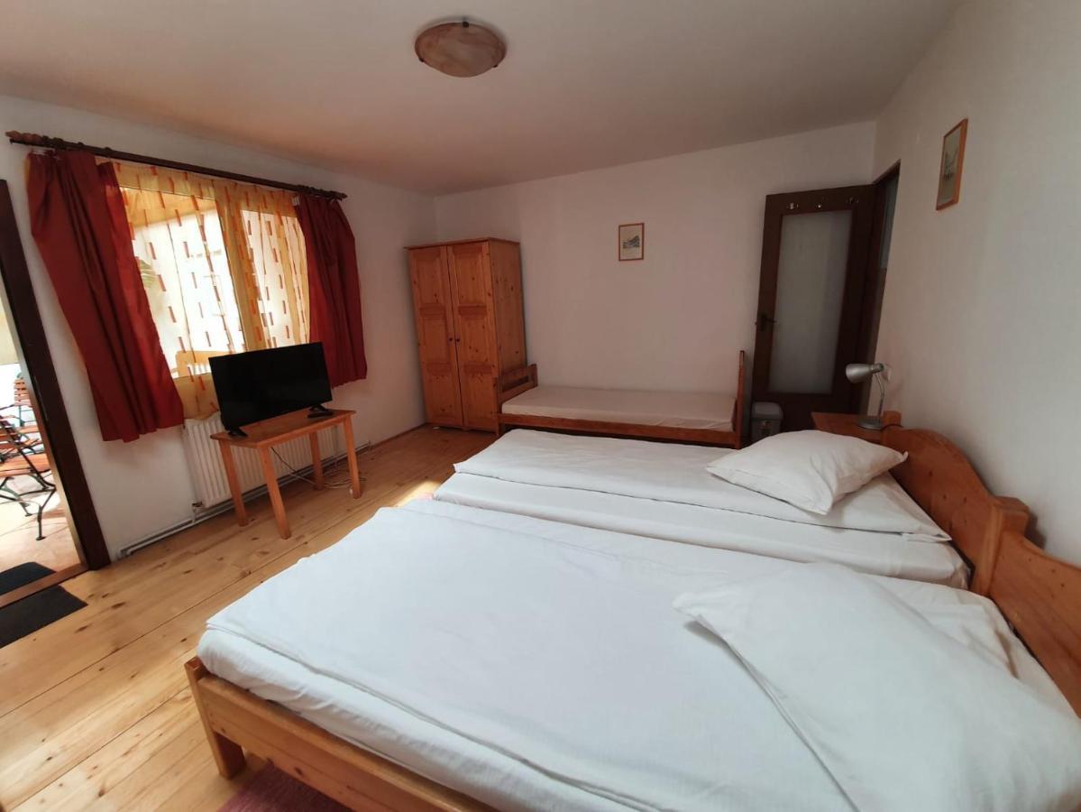 Casa Terezia Hotel Брашов Екстериор снимка