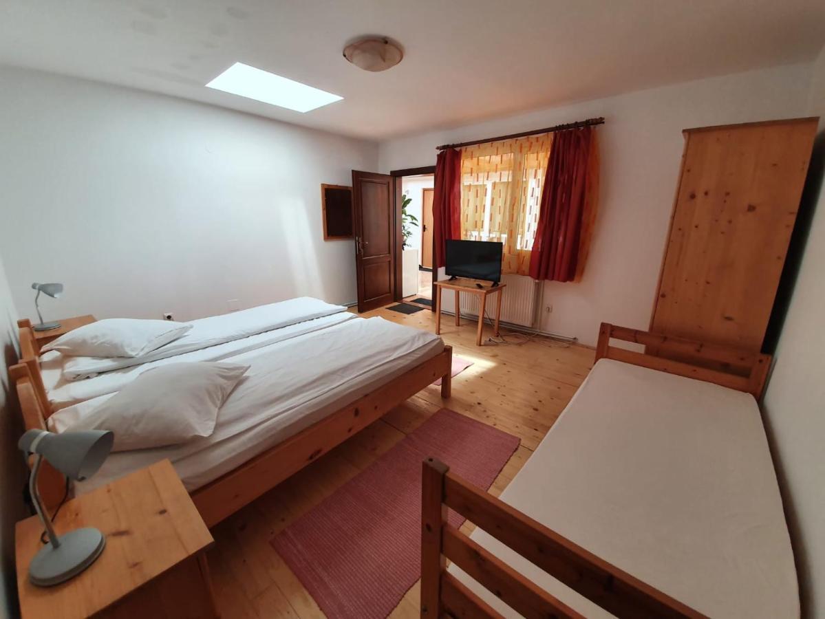 Casa Terezia Hotel Брашов Екстериор снимка
